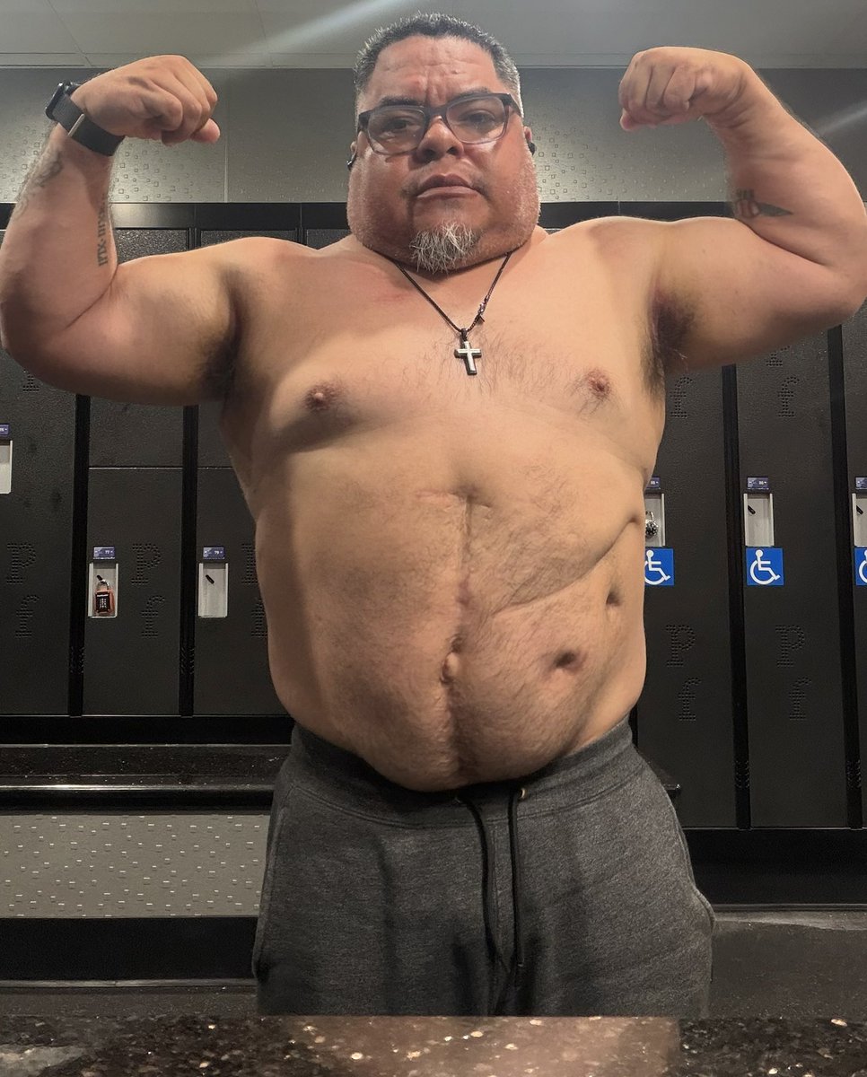 Rube510_'s tweet photo. i be beating my own ass at the gym. can’t nobody tell me shit. Most people are on a fitness journey.. but you really wanna know what this does for me?
it helps my mind realize i need to STAY HERE.. IYKYK.. #DuesPaid #ChronicallyFIT🗣️😮💨💪🏽❤️🏋🏻♂️🇲🇽X🇵🇷 https://t.co/EIT6FWvuZm