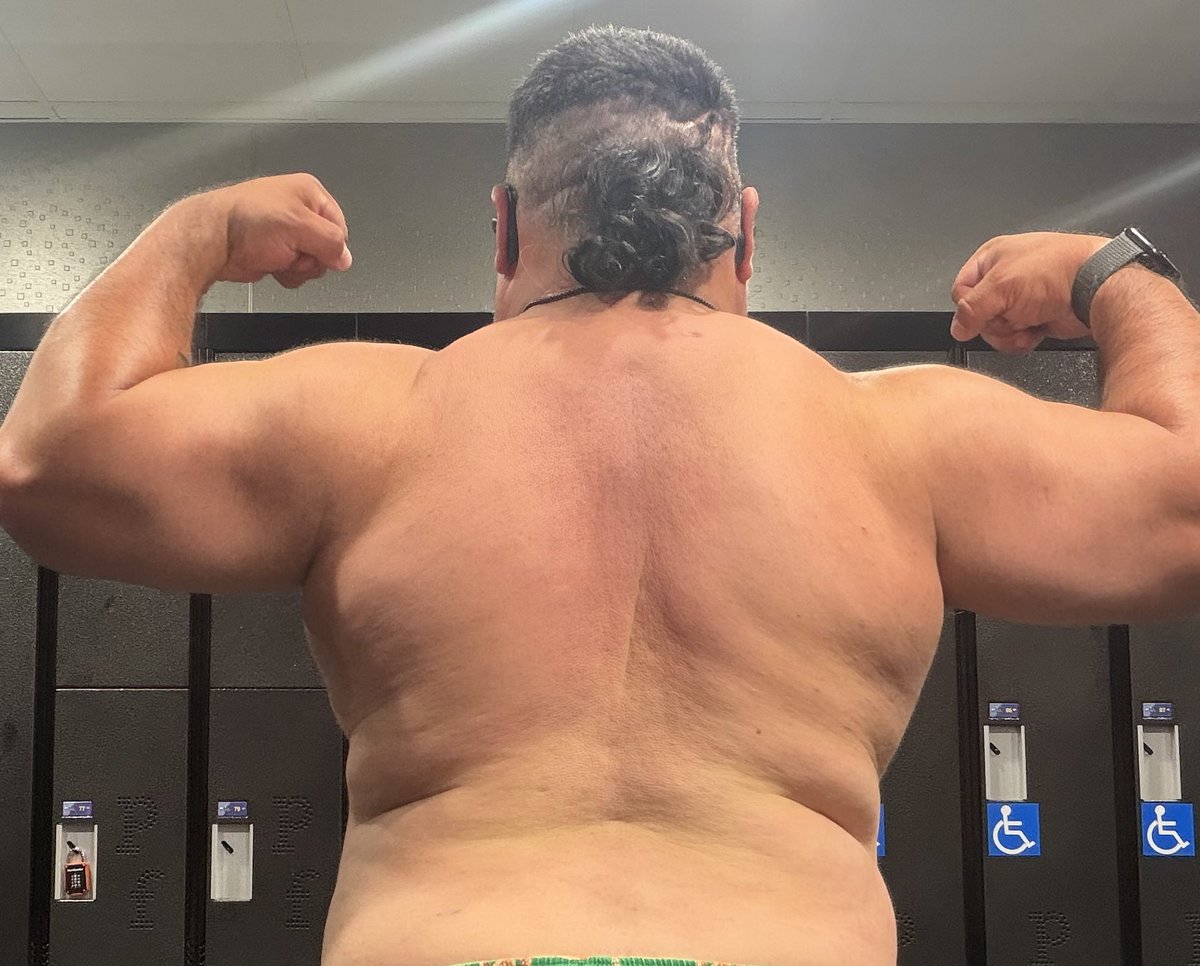 Rube510_'s tweet photo. i be beating my own ass at the gym. can’t nobody tell me shit. Most people are on a fitness journey.. but you really wanna know what this does for me?
it helps my mind realize i need to STAY HERE.. IYKYK.. #DuesPaid #ChronicallyFIT🗣️😮💨💪🏽❤️🏋🏻♂️🇲🇽X🇵🇷 https://t.co/EIT6FWvuZm