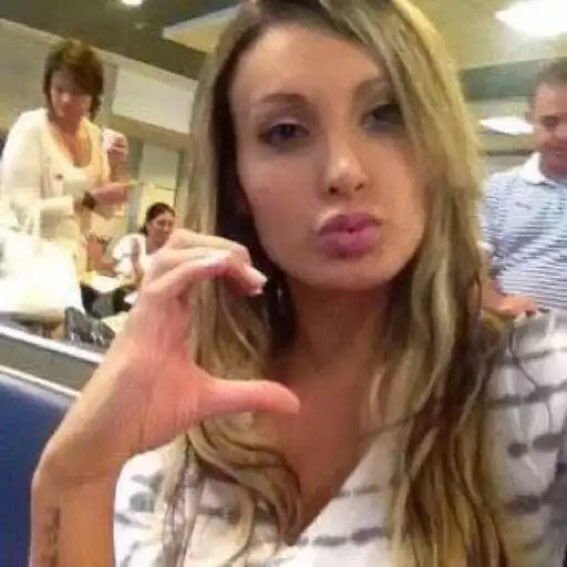 CadelinhaDEANW's tweet photo. Só paro de chamar minhas prins de prins quando começarem a usar esse termo no insta/tik tok https://t.co/DQStlSZCUA