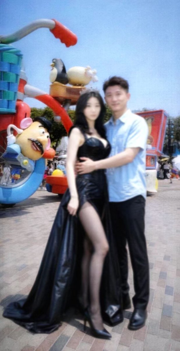s1723973079's tweet photo. 找真正的男痞主，几把大，能接受老公吃，真正的主人 https://t.co/Rd91xwOhrq
