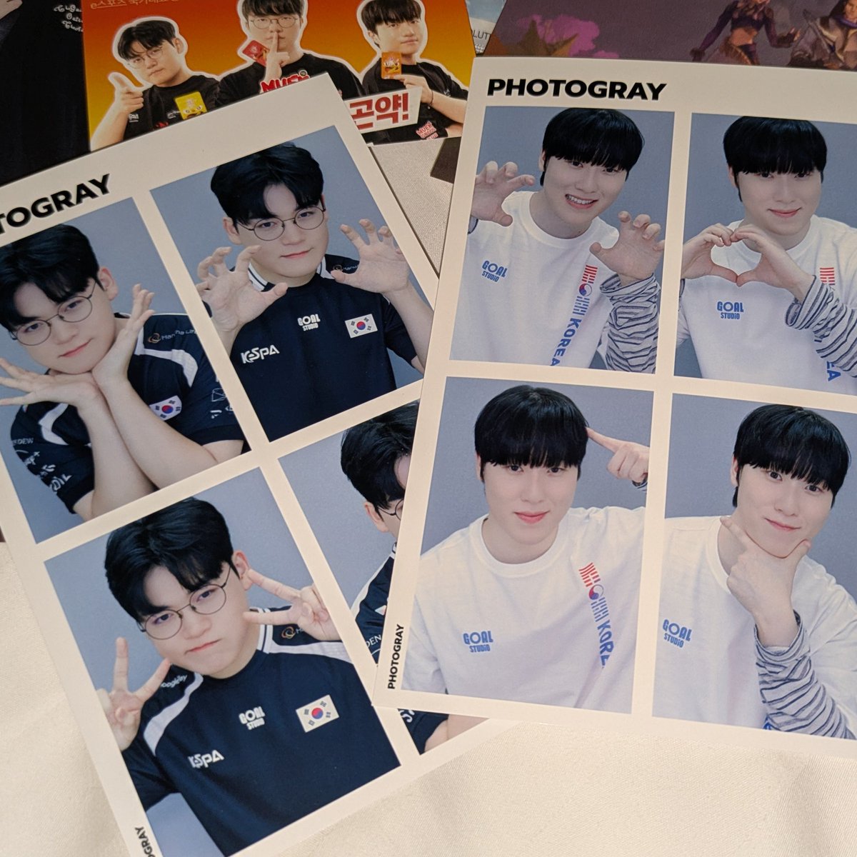 r_u_s_u_'s tweet photo. アジア競技大会LoL韓国代表のPHOTOGRAY(韓国のプリクラ的なやつ)日本でも東京と千葉で撮れますよ🫶
フレーム2種類と、プリントするだけのものもあります👍めっちゃかわいいので興味のある方は是非😌
10月31日までです！ https://t.co/fFqyfNMtm2