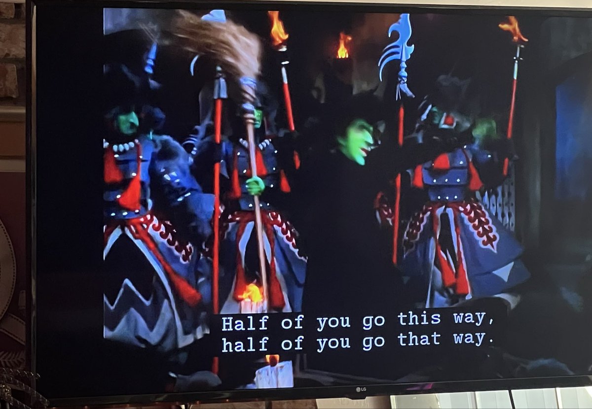 CrazyK_in_Cali's tweet photo. Not a big fan of color movies but color was great for this movie! ๐ฏ #MeTVWizardofOz #MeTV
#Svengoolie #BooNanza https://t.co/xL0zUn0IUR