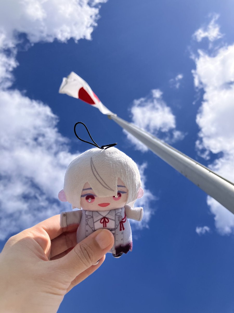 Milletia's tweet photo. 合成みたいな写真になったw
運動会日和！
#月歩録 https://t.co/qy5lLrW0W4