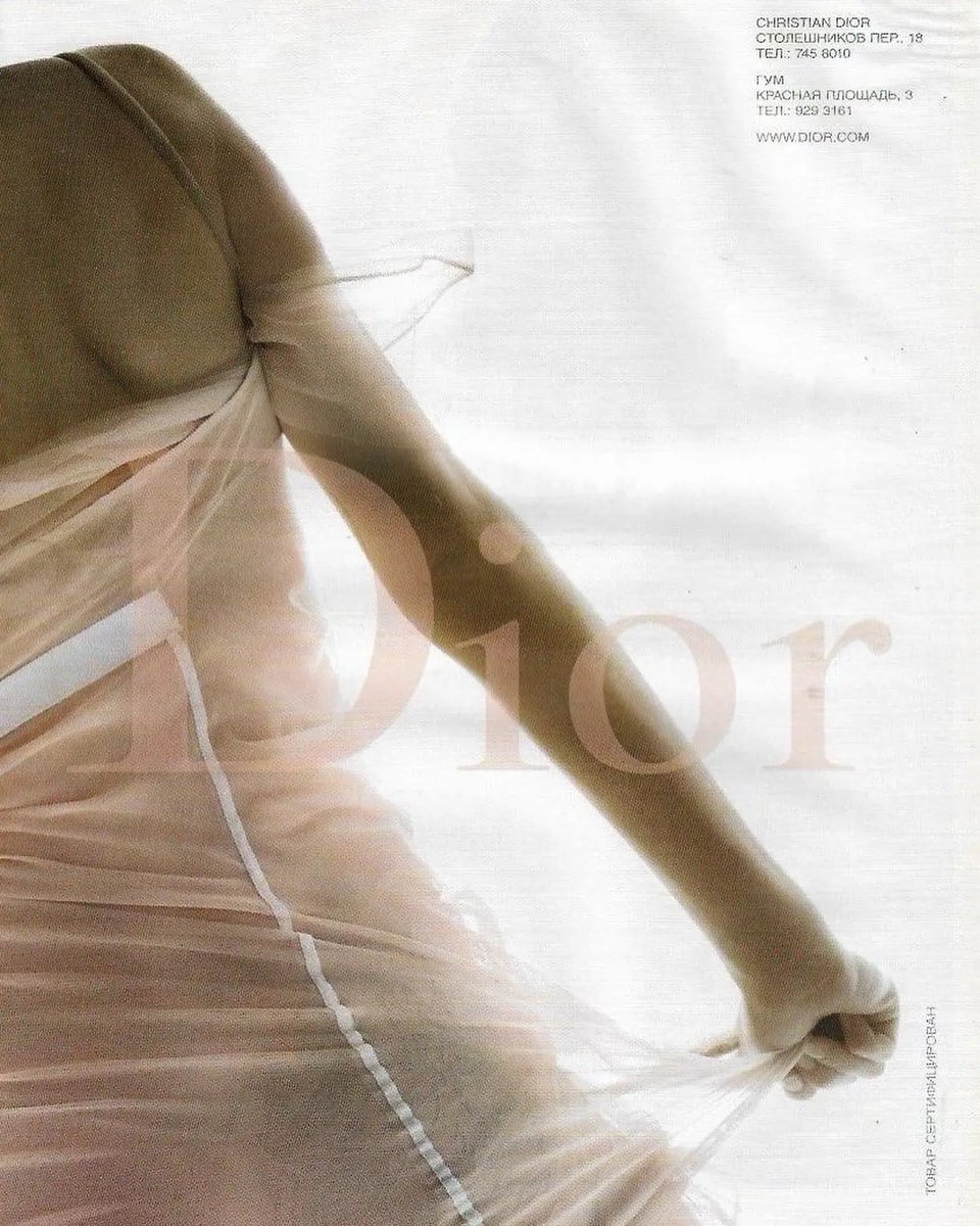 pop2xo's tweet photo. Christian Dior Spring 2006 https://t.co/HDatvC7d9d