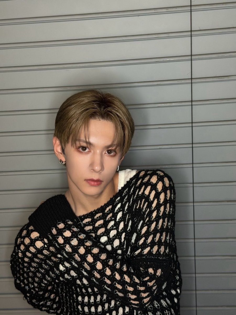 wolfiaeri tweet picture