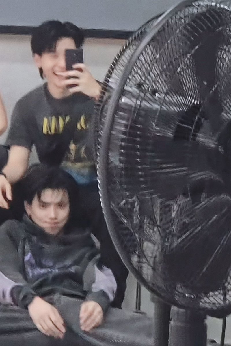 Thrpsn's tweet photo. มีคนให้กอดให้แหมะใส่มันดีเนาะ ม๋าทิชชู่ยุ่ยๆพร้อมทิ้งตัวน้วยใส่บิบี๋ https://t.co/5erUyspi06