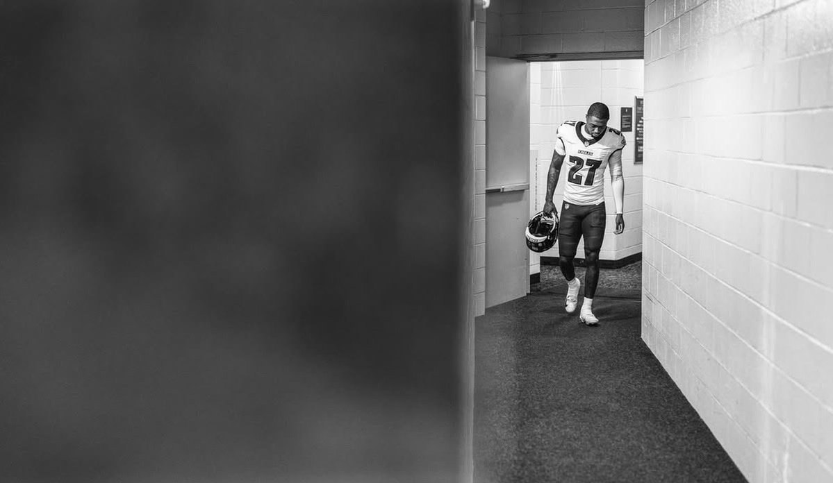 CooperDeJawn3's tweet photo. Quinyon Mitchell walking toward another opportunity to put a WR1 in prison https://t.co/GHQzkXwrtv
