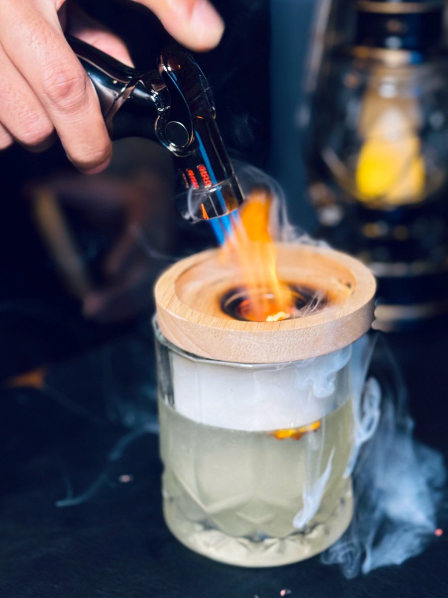 1zs0klsJqAJf1Pi's tweet photo. This time, I've precisely adjusted the glands to make the pulpy fruit burn slowly with a quiet, steady flame, a warm little moment. https://t.co/kBkJUJlMUG