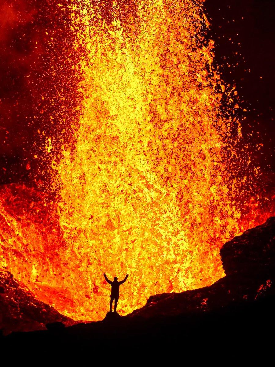 Lemes95's tweet photo. waiting for another one to begin since December. The land at Svartsengi is still rising, and inflation has reached a level high enough for a new eruption to start. That means a... https://t.co/vDNWJEzhCd