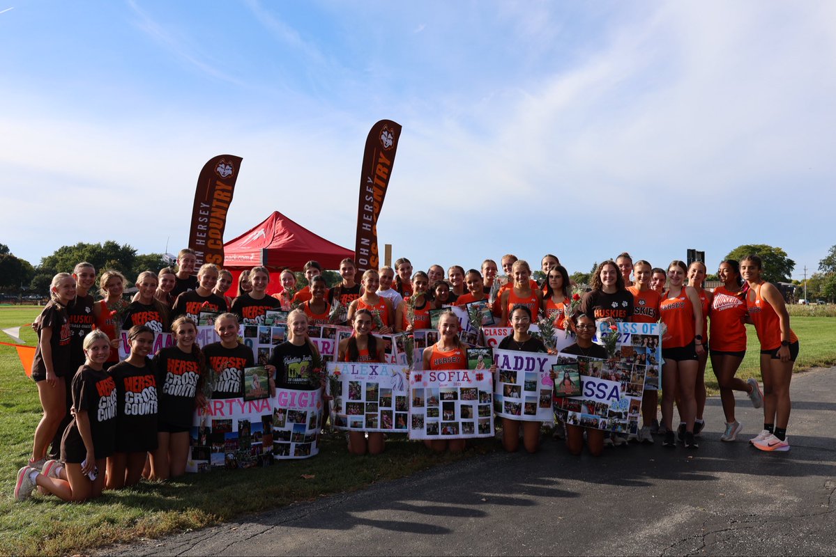 HerseyGirlsXC's tweet photo. We are so greatful for our Seniors, Class of 2027! We had a great senior night this past Tuesday against Schaumburg. The Huskies won both levels. 💥💥
We are looking forward to our meet tomorrow at Wheaton North! Let’s go Huskies! #MUSH #HuskiesRunAsOne https://t.co/plYQIbqPjf