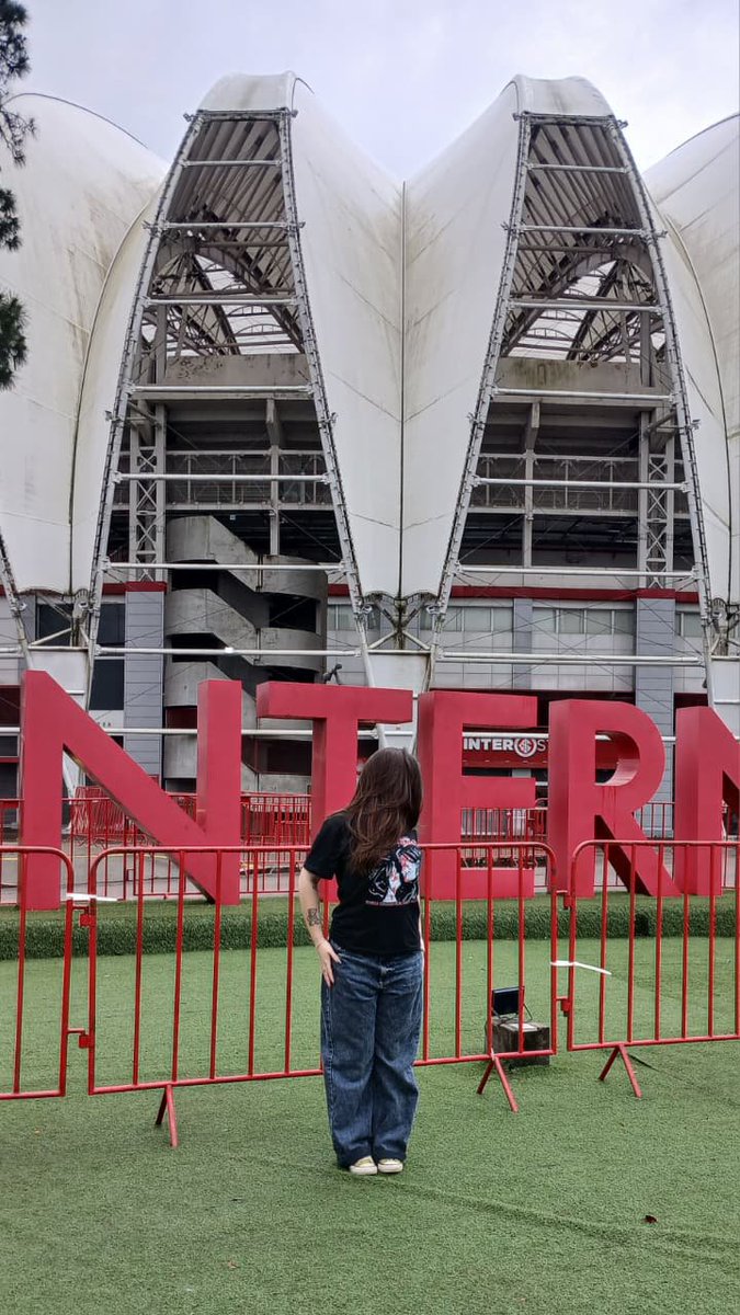 _KVargas_'s tweet photo. As 2 coisas q eu mais amo nesse mundo.... https://t.co/U3HftRRLCX