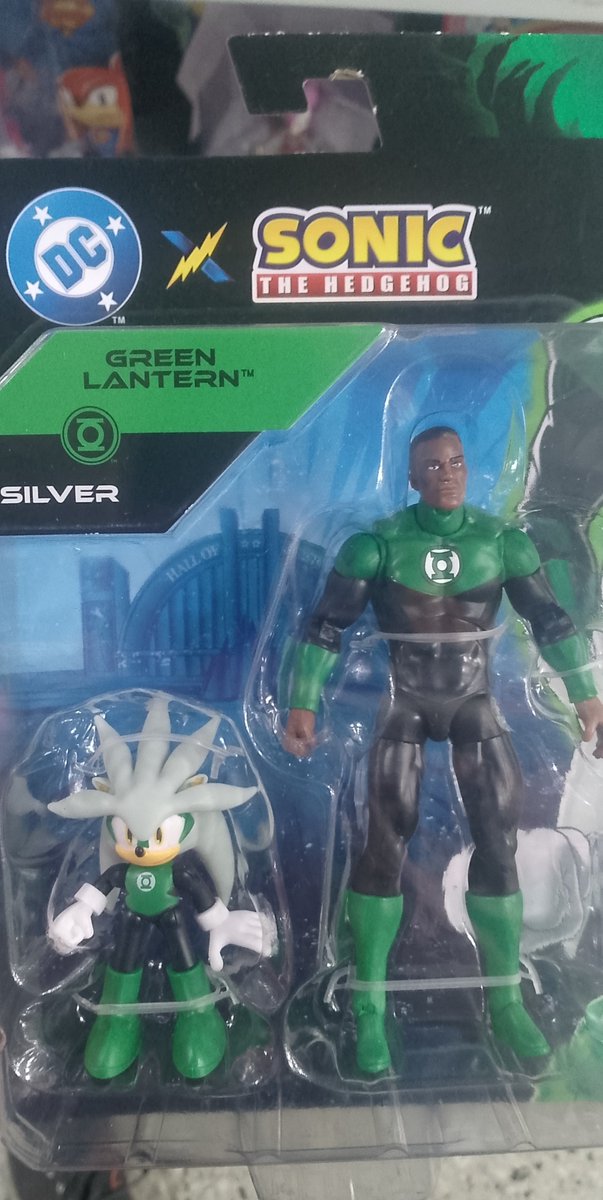 ImJustOskar's tweet photo. "Estás Bromeando? Silver y yo estábamos parados justo aquí" https://t.co/mT7wz5fn9G