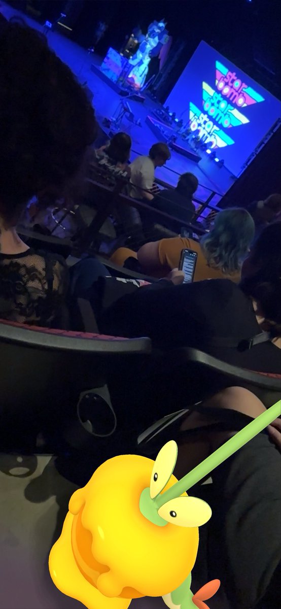 teh_Gazzy's tweet photo. Dipplin is ready for the show. 😁
#Starbomb https://t.co/0CkKrLqXKt