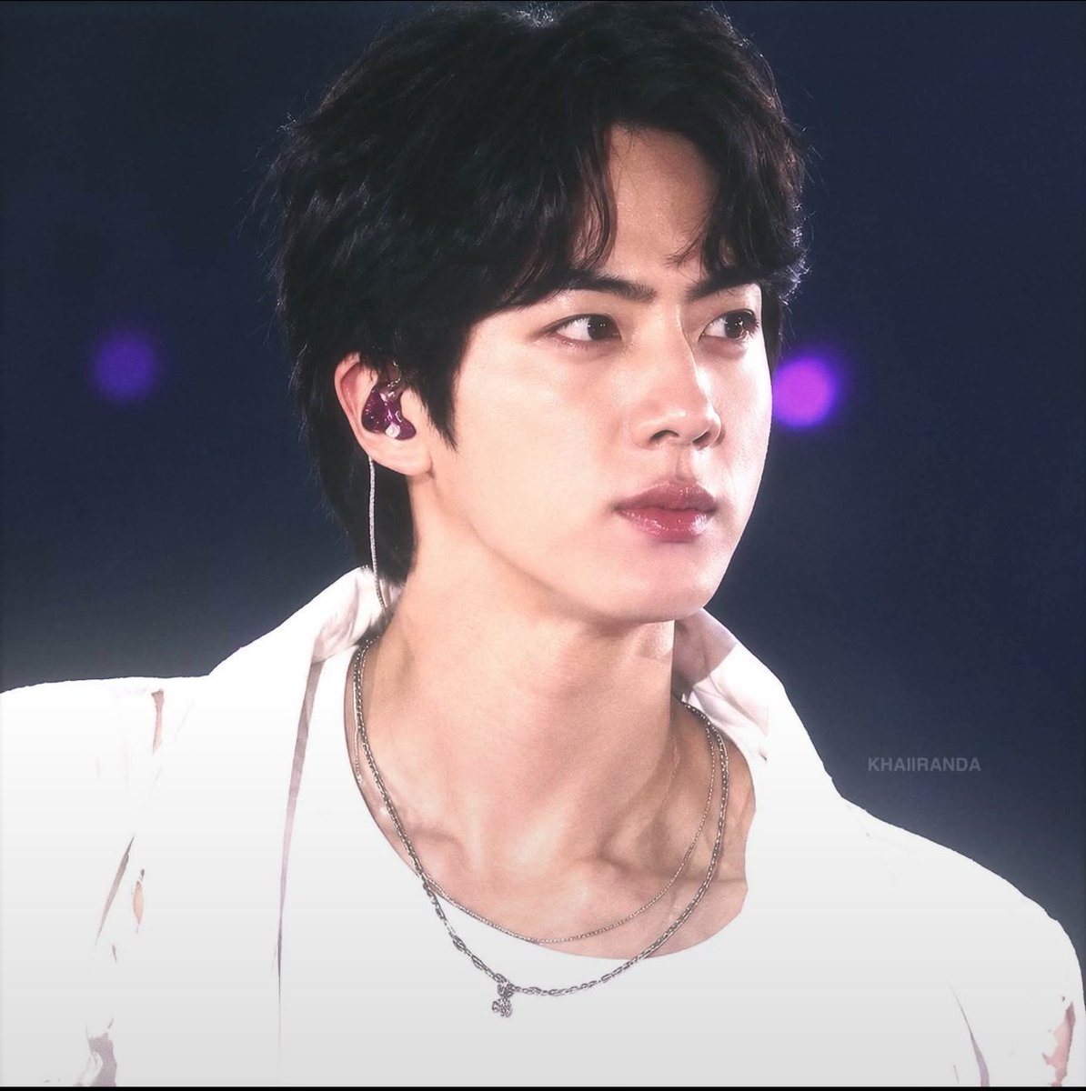 ninijin92's tweet photo. HOLY SHIT SEOKJIN!!!! https://t.co/OYZySqSinj