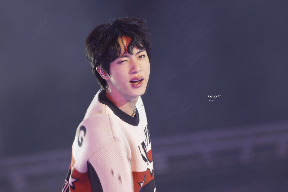 Veyouth_9592's tweet photo. 261002 BOGOTA

#방탄소년단 #BTS #진 #Jin #ジン
@BTS_twt https://t.co/QI3TcUqtSn