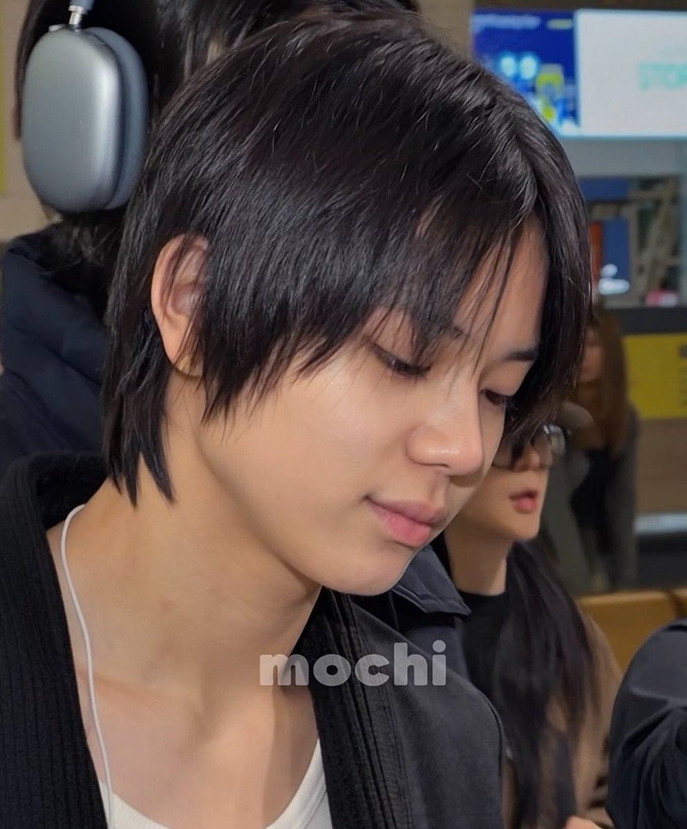 cchocohyul's tweet photo. ohyul's bareface is so pretty ohmy .. https://t.co/jkiXmqaWDq