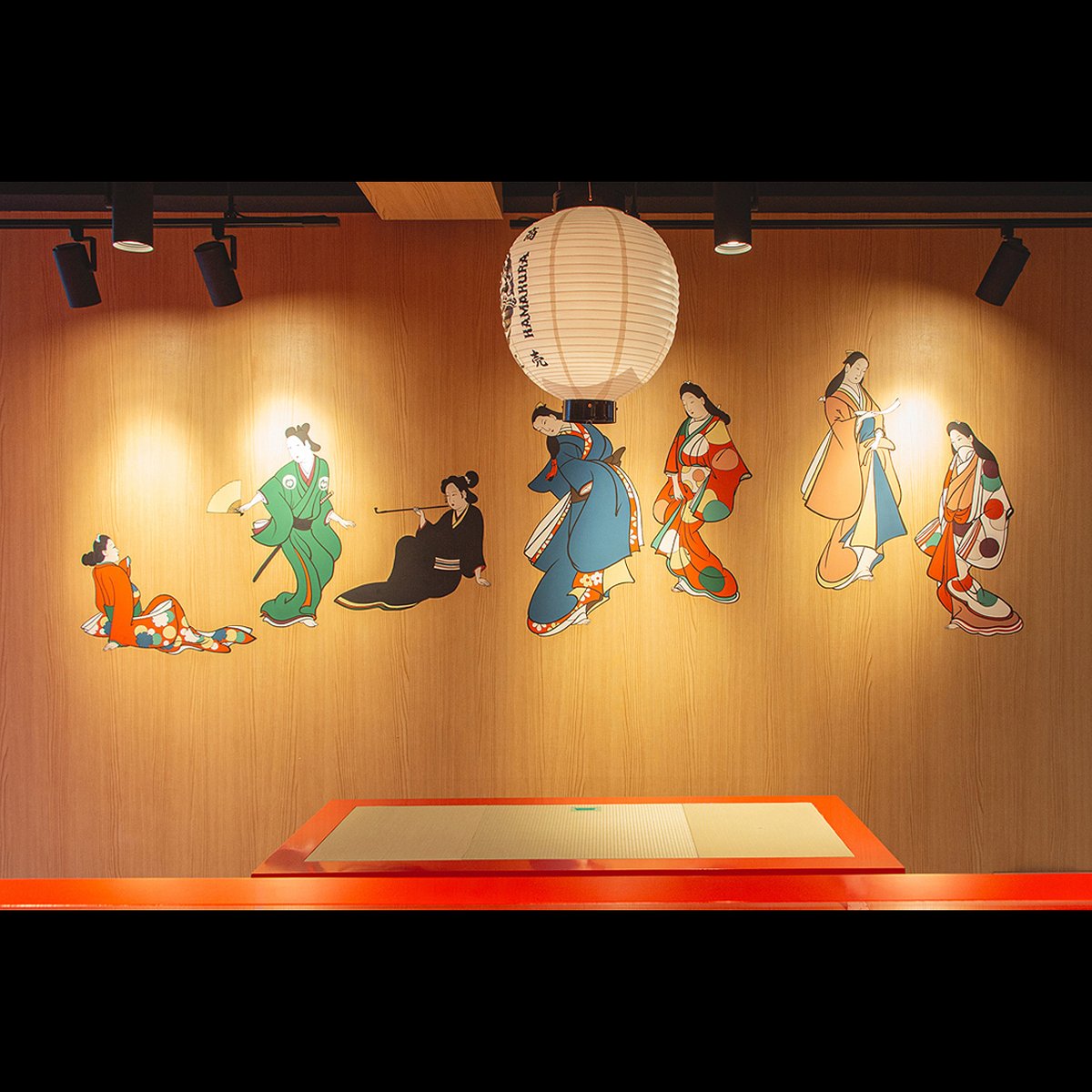 oznote's tweet photo. ●[ 神奈川県内 某ショップ ]

Acrylics on wall/5ヶ所/2026/Kanagawa, JAPAN

Art Direction・写真提供 NOMAL
https://t.co/gw67O5cMJv

More artworks @oznote

#oz #ozyamaguchikeisuke #artworks #japaneseartworks #mural #noh #nogaku 
#尾頭 #oz山口佳祐 #OZ尾頭山口佳祐 #壁画 #能 #能楽 https://t.co/cZmXo48WPV