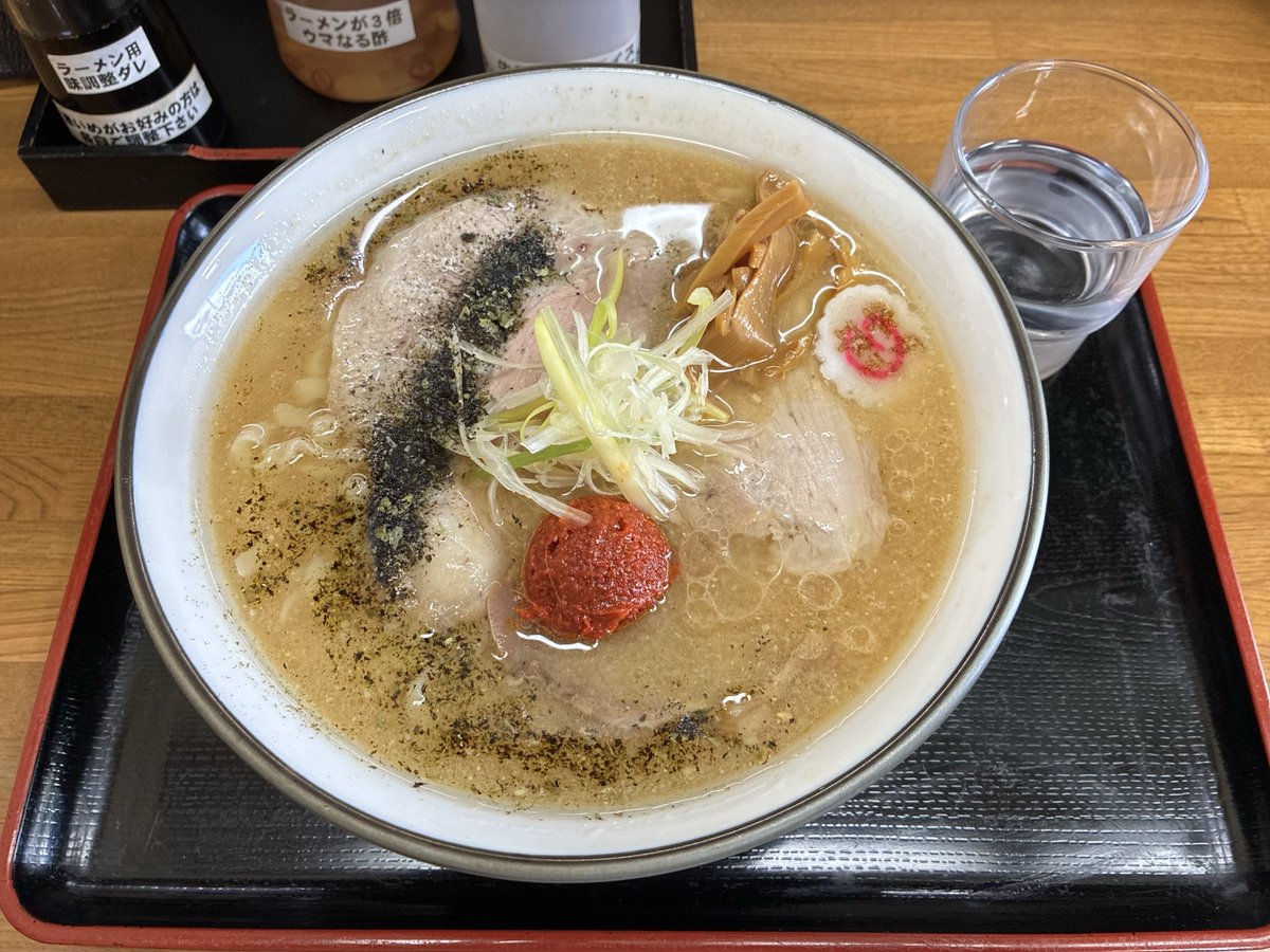 shutter_pole's tweet photo. 山形市 やまがた牛骨ラーメン二代目平吉屋
辛味噌らーめん https://t.co/XD5WGs0QRO