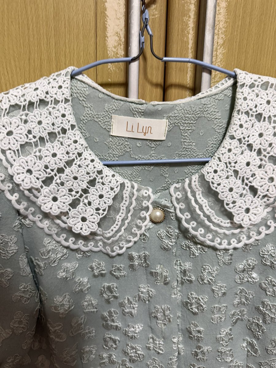 berryblossomm's tweet photo. ส่งต่อ60฿รวมส่ง ไม่เคยใส่ค่า
#ส่งต่อเสื้อผ้า #ส่งต่อเสื้อผ้ามือ2 #ส่งต่อเสื้อผ้ามือสอง #ส่งต่อstylist #โล๊ะตู้ #โล๊ะตู้เสื้อผ้า #ส่งต่อcintageshop #ส่งต่อsistersfabric #ส่งต่อserlyn #ส่งต่อmerge #ส่งต่อfeelfree #ส่งต่อmaison https://t.co/7d1ipGQGhf