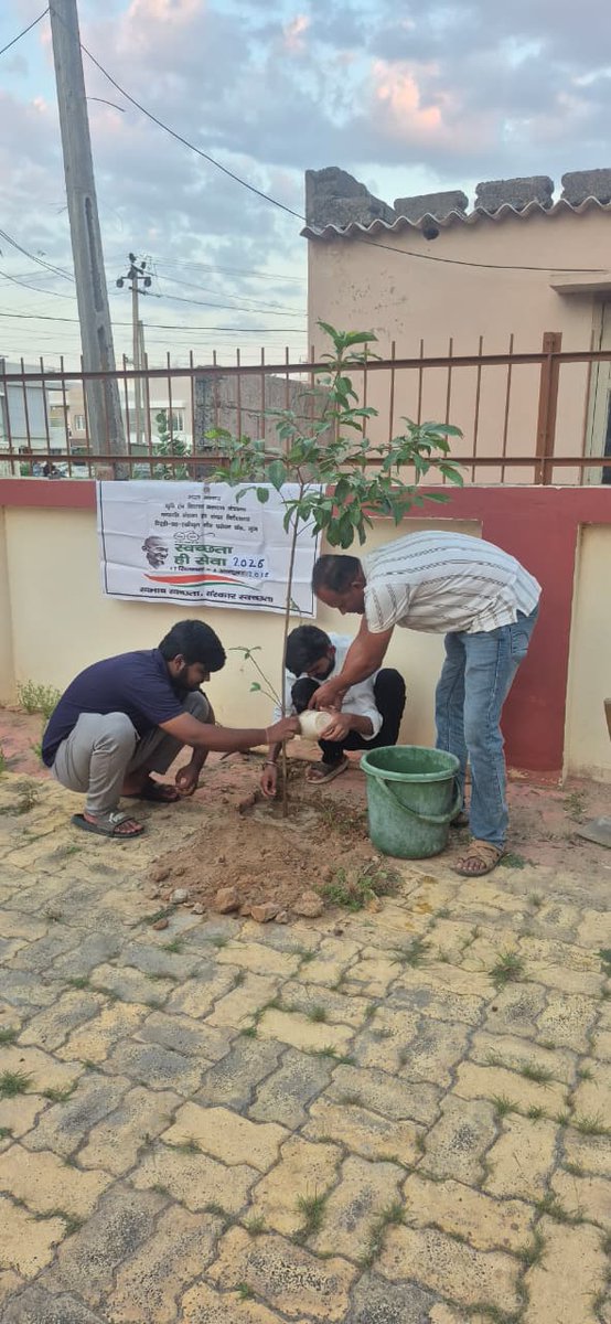 LcipmcBhuj's tweet photo. LCIPMC BHUJ actively participated in Swachhata Hi Seva- 2026,       " Special Campaign 6 " https://t.co/7gfoUELiRK