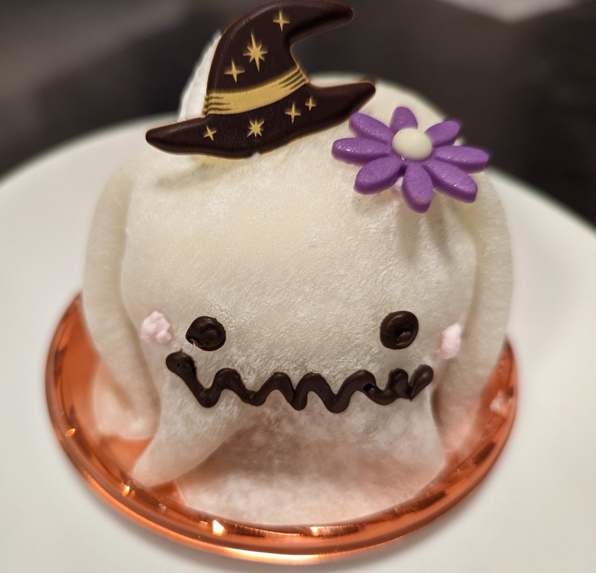PuiPui_3's tweet photo. 今年のベロベロちゃん、なんだかぽっちゃりでかわいいです。
#コカルド　#ベロベロ https://t.co/MVXnMUlhSd