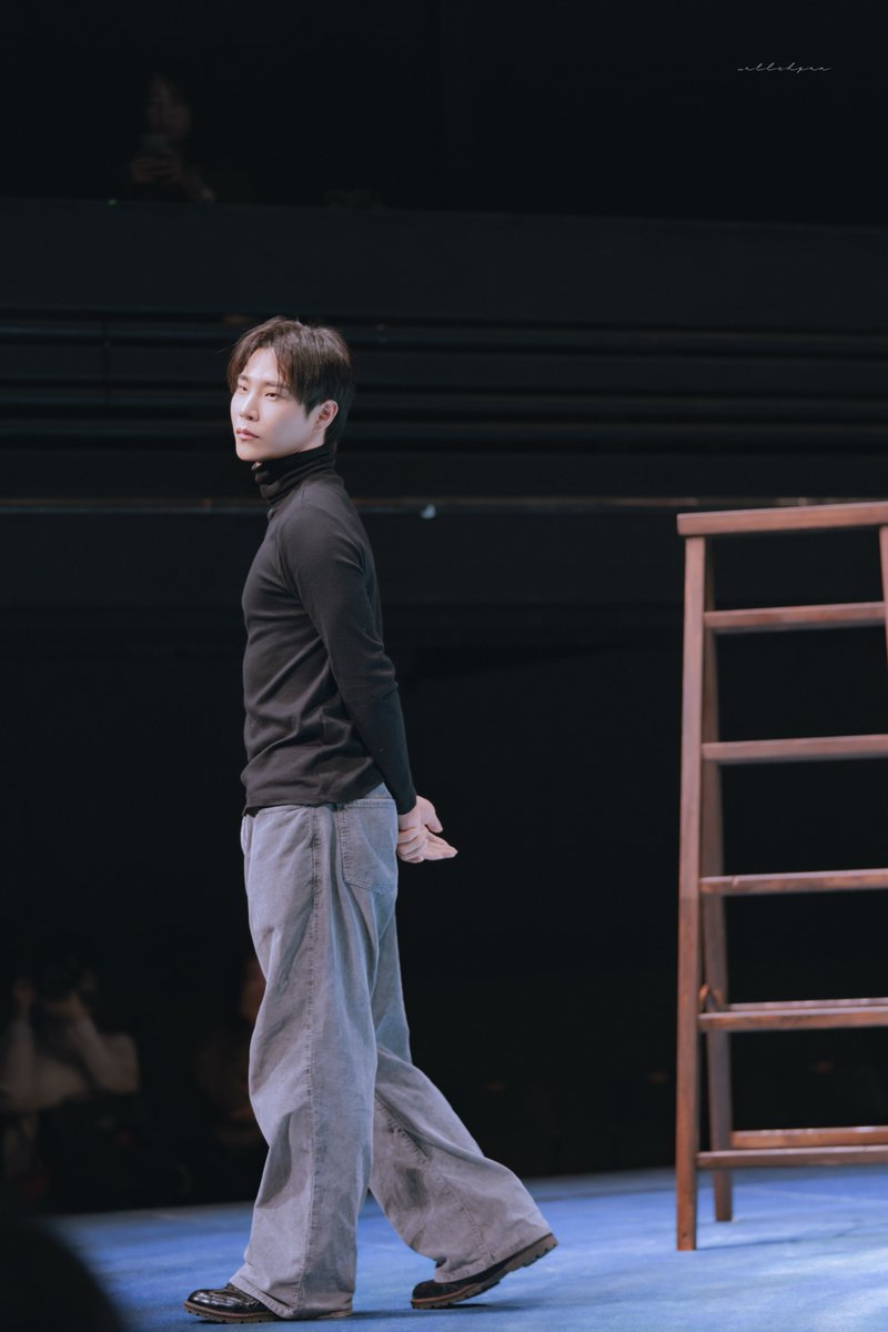 alleh_alleh's tweet photo. 261002 화이트래빗레드래빗 무대인사

#유태율 https://t.co/kxYdU2erT4