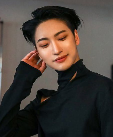 realmspinner's tweet photo. Birthday Boy!Hj &amp; Stripper!Sh mctz AU:

“Do NOT throw me a surprise birthday party.”

“You are a STICK IN THE MUD, is what you are!”

Hj is nearing thirty, and his best friend Wy is convinced it’s some huge milestone that must be celebrated. But Hj has WORK to do, https://t.co/COpsyyotbe