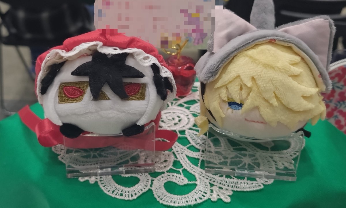 aw1031suki's tweet photo. 本日るちゃどぉるさんにガタケで頒布した俵型ぬいぐるみ用のマントと座布団を委託してきました〜
よろしくお願いいたします🙏 https://t.co/NLfmEvTdSe