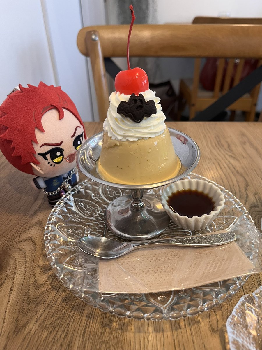 evil0821monk_'s tweet photo. 目に映るプリンを抱き締めこのまま離さないちゅわよ https://t.co/aMSbS7H1U8