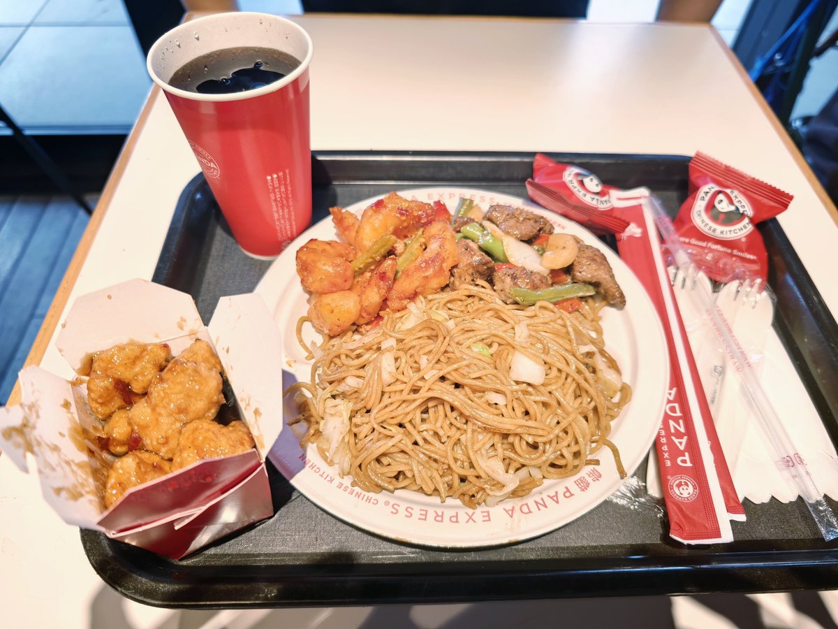 OnigiriEn_'s tweet photo. It's finally that time of the week again!!! CHEAT DAYYYYY YAAAAA 😭 https://t.co/sD7eZDzn5l
