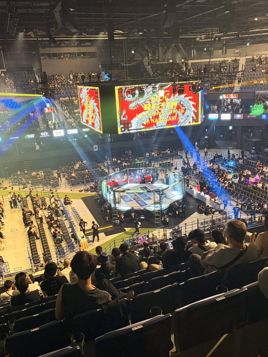 kusi5252's tweet photo. 今日の会場 https://t.co/WqiMHcWK59
