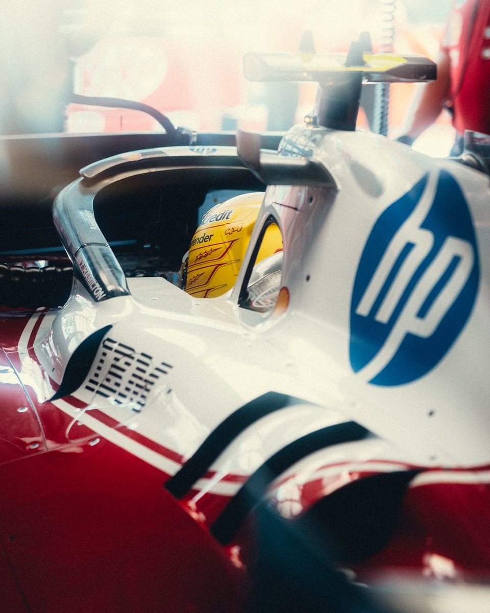ScuderiaFerrari's tweet photo. Full focus on Quali ⏭️🇲🇾 https://t.co/6WZTr5NFAT
