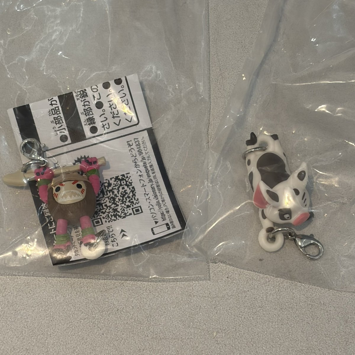 iree0201's tweet photo. モアナと伝説の海 ゆらゆらつながるマスコット 交換 

譲 カカモラ、プア
求 マウイ、モアナ

郵送での交換希望です。条件の合う方、お気軽にお声掛け下さい。 https://t.co/GM6kdjbes3