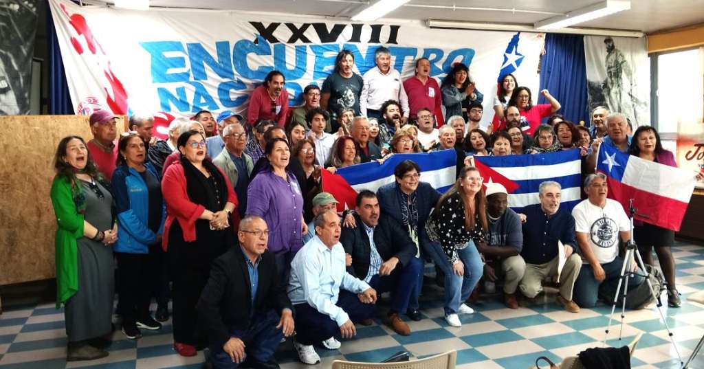 MM_RANDOM_X's tweet photo. @sinkonexttu A mi no me engañan, eso fue una campaña para que chile se conviertiera en cuba.

https://t.co/s9Hyi2IXgj https://t.co/WEOxNPigeg