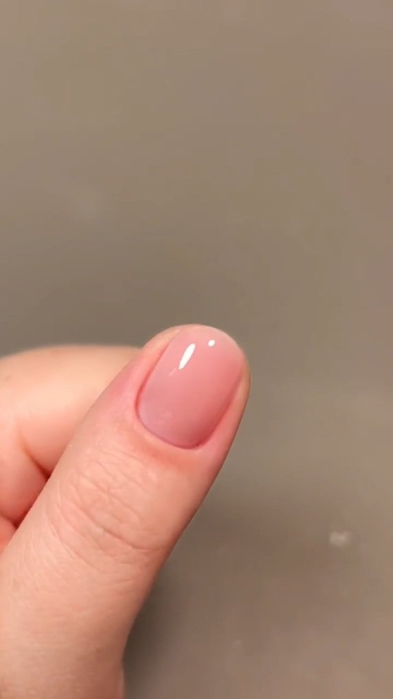 thinkewart's tweet photo. So many people have already grabbed this exact nail shade that I finally get the hype behind the girl's recommendation 🥹💖
here's the polish for that smooth finish #ad 👉https://t.co/LEYOYCsXuU https://t.co/AFJP8xPS2O