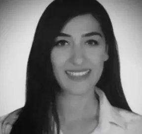 OrhanDe92847605's tweet photo. #SONDAKİKA

-Avukat çiftten 2,5 milyarlık vurgun!

-Fon soruşturmasında,İstanbul Barosu'na kayıtlı olan ve Beyoğlu merkezli Förde Law Office bünyesinde avukatlık yapan Yasemin ve eşi Gökhan Koçyiğit tutuklandı.

"Katılımevim'den tek hissede 2.5 milyar vurgun yaptılar." https://t.co/0xWe5Y85fp