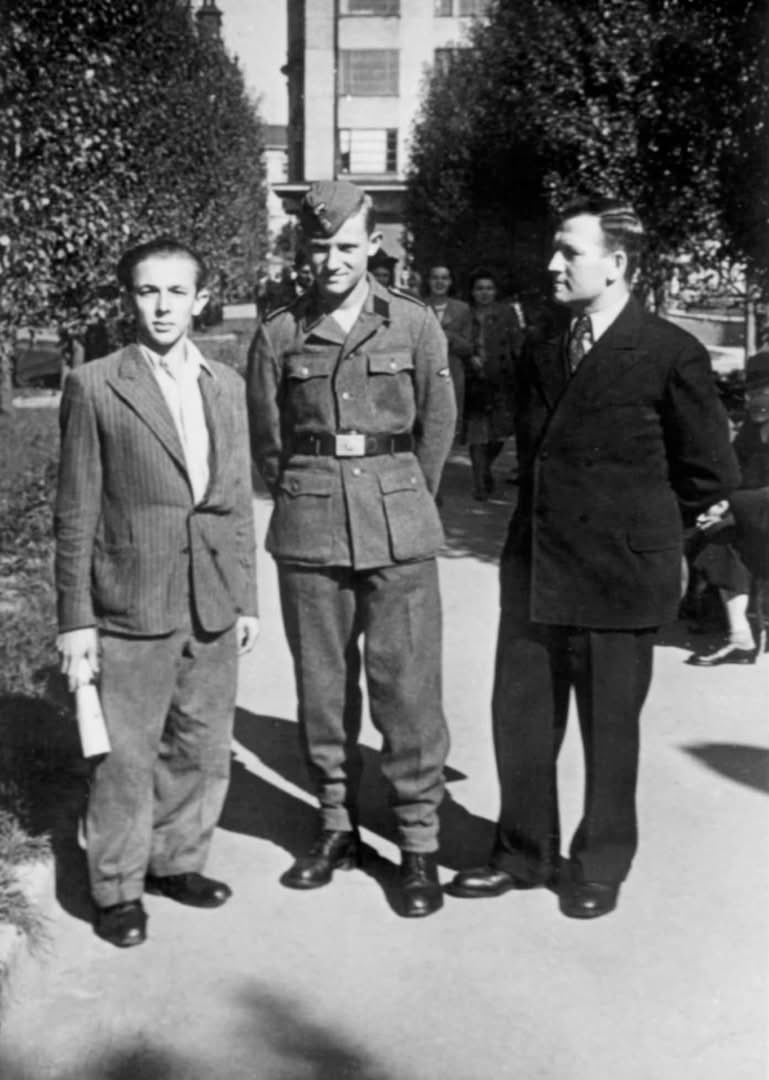 anatoliisharii's tweet photo. In his 100th year of life, Zenon Vrublevsky, a veteran of the “SS Galicia” Division, passed away.

Political figures, journalists, and the public expressed their admiration for the activities of this piece of shit, who killed civilians during the war and served the Nazis.

I don’t know why the Soviets didn’t shoot this faggot, but I think he was lucky enough to be put on trial at a time when the death penalty had been temporarily abolished.

Now think about what a state that honors Nazi murderers deserves.

By the way, there are also dwarf states in the European Union that honor the memory of Nazi murderers, murderers of Jewish and French children, and Ukrainian and Belarusian women.