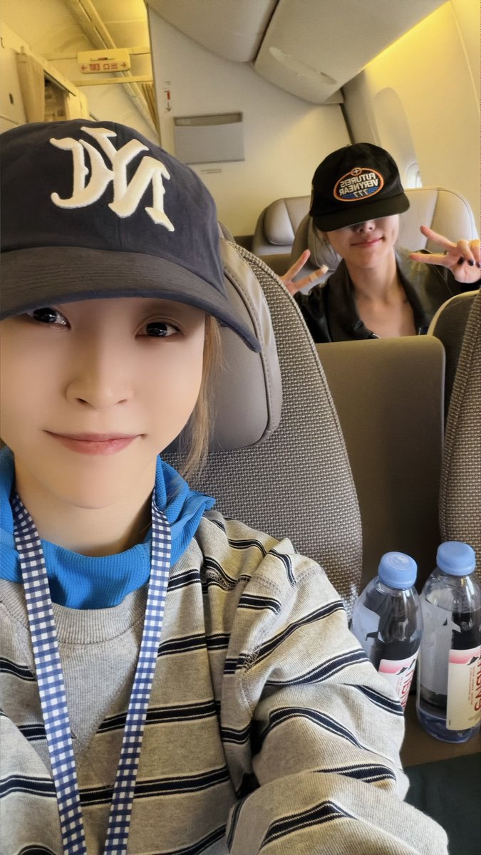 EllyTheMoo's tweet photo. ahhh my Moonsun and Wheebyul 🥰🥰🥰 https://t.co/AEoWiYNFXO