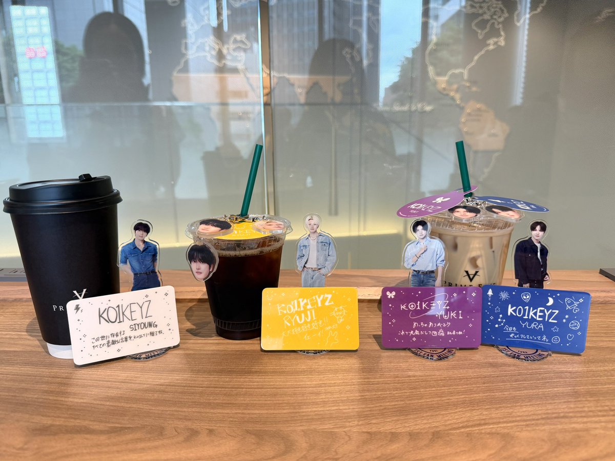 asamin72min's tweet photo. ドリンクは10時前くらいから並んでわりとスムーズに買えました🥤
一緒に並んでくれたみんなありがとう🥹
人見知りだけど、楽しくおしゃべりしてくれたからほんとあっというまだった！！
またKO1LY会しよー💛🤍💙💜💛 https://t.co/T3e9cMDm2H