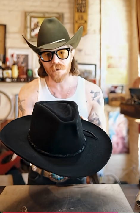 Interrobangbulb's tweet photo. @ChudTheBuilder I've seen youtube shorts and vids on those custom made cowboy hats. I think we need to start a go fund me or something similar to get you a new spiffy custom made hat. Maybe a Double Coffin. https://t.co/qDn8fw94GZ