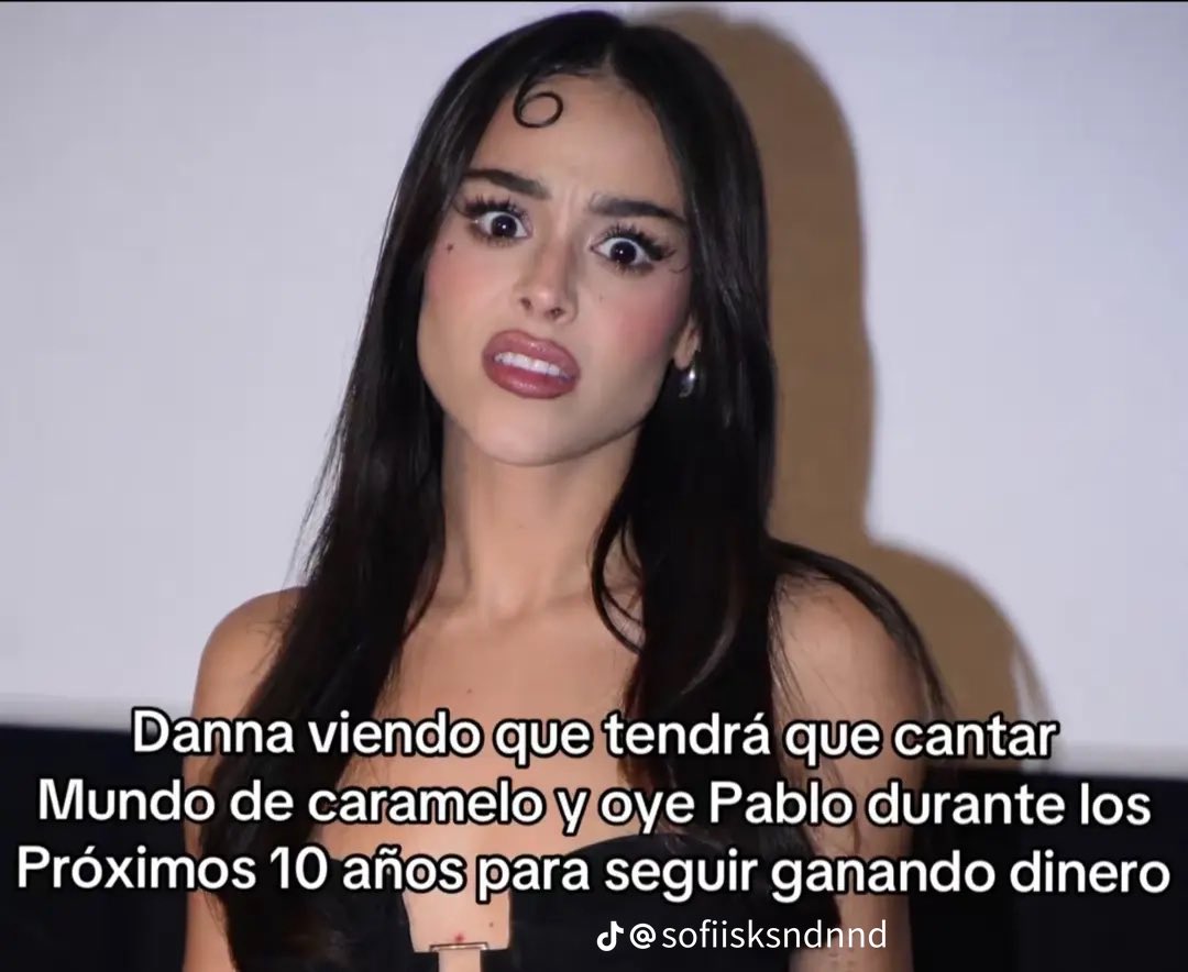 JUSTPAOLAJUSTT's tweet photo. @o_b_s_e_ss_e_d @Mamitaricaher Y sus fans hablando de madre os https://t.co/HKWhg0YPs4