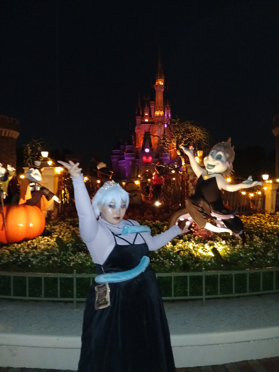 main_uta's tweet photo. 🫧🏰🧹🫧↬🌳☕🐇💨🌳↬🐟🐙🐟

#Dハロ仮装　#Dハロ仮装2026 https://t.co/tMOZjArLqs