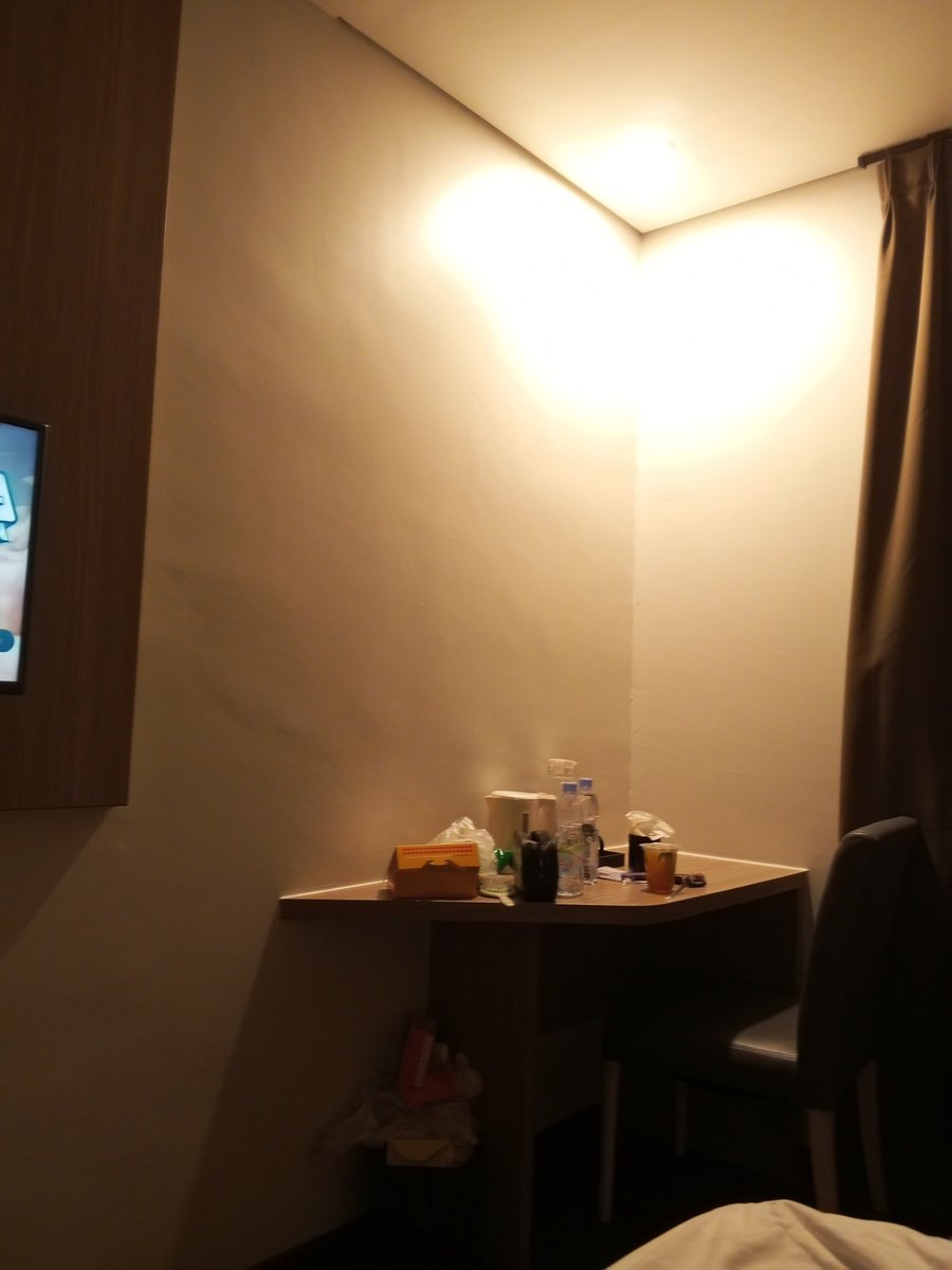 jimayuuw's tweet photo. Sendiri aja nih https://t.co/4h32sTdZZQ