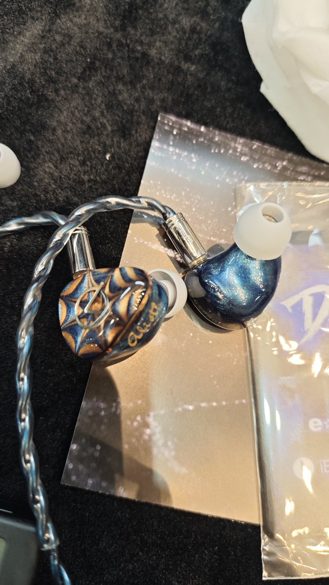MikiEvo91's tweet photo. OASEAR ALIOTH
音はMIZARと似ていてプラナーなので
こっちの方が迫力重視
#OASEAR #ポタフェス https://t.co/UqDwJ7hSUR