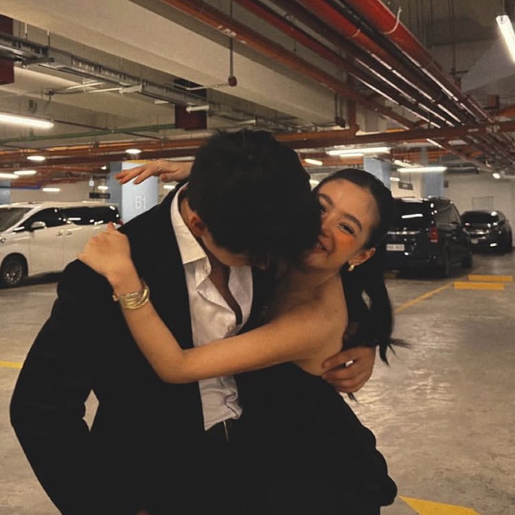 angxldvy's tweet photo. happy #boyfriendday @dustinyuu 🤭 our baba, babi, bub, bebuuu, babiiieee ! https://t.co/QwmPeC7bRQ