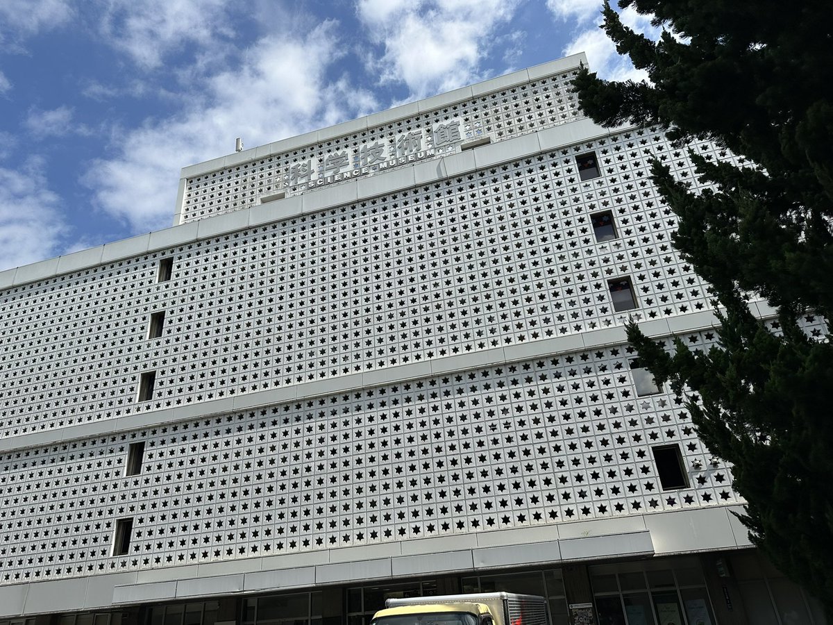 mokatsumo's tweet photo. NT東京をささっと見て会場離脱
#NT東京 https://t.co/hVxGp1VfZw