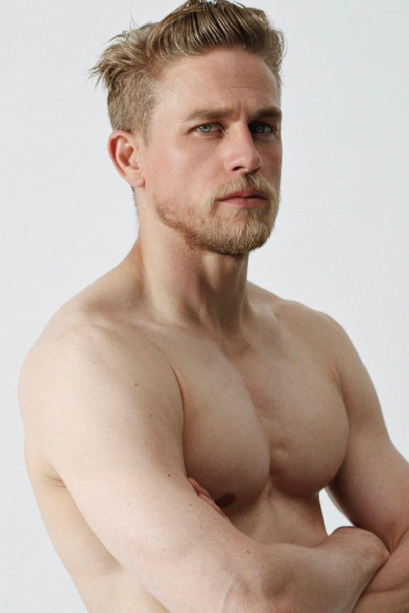 DailyHunnamUK's tweet photo. Charlie Hunnam https://t.co/HEanNQP2Cp