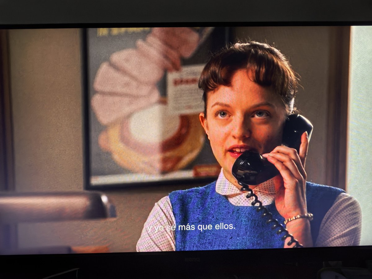 angelikabarker's tweet photo. Entendiendo por qué es la tercer mejor serie del siglo #MadMen https://t.co/J3l9FJxyPm