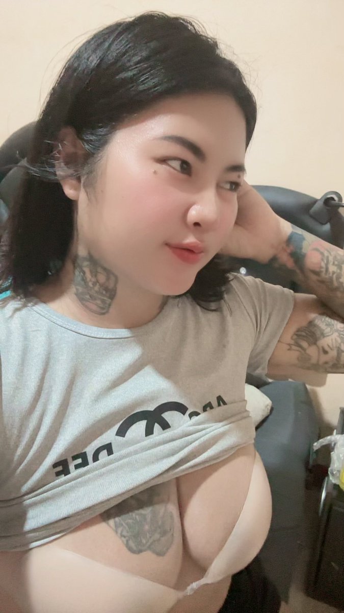 Debpuqdn's tweet photo. ร้อนจังหาคนถอดเสื้อ😝🔥

🔐 เปิดแอดล็อกแล้วจ้า

ใครกำลังหาแอดล็อกไว้ลง Account ทักมาได้เลย 👀🔥

💸 รายเดือน 199.-
🔥 ตลอดชีพ 699.-
จ่ายครั้งเดียว ใช้ยาว ๆ คุ้มกว่า

��นใจ DM มาได้เลย 📩✨

ได้เลยค่ะ ถ้าจะเน้นคนในพื้นที่ ใช้ชุดนี้ได้เลย 👇

#บ้านค่าย #ปลวกแดงระยอง #ปากแพรก #ระยอง https://t.co/MLV8cAnPgt