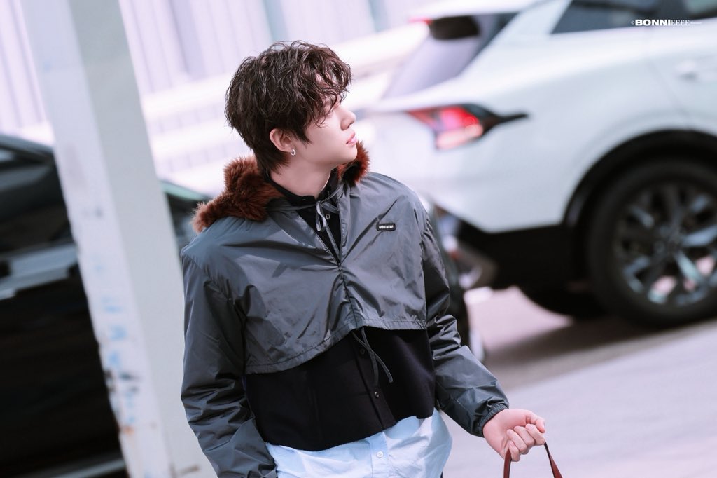bonnieyu1224's tweet photo. 🤩

#연준 #YEONJUN #ヨンジュン 
#TXT #TOMORROW_X_TOGETHER
#투모로우바이투게더 #투바투 https://t.co/zKIxJcbycG